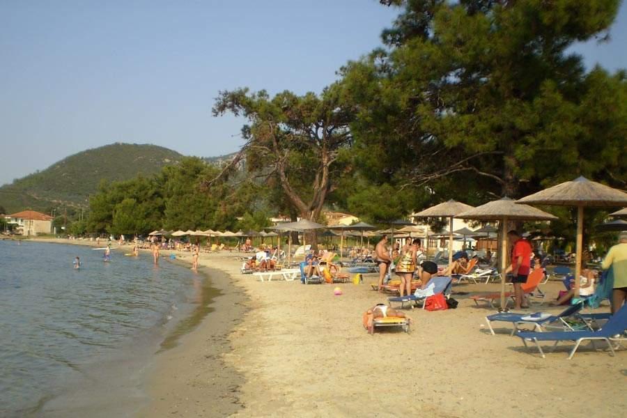 Rachoni Bay Hotel Skala Rachoni  ภายนอก รูปภาพ