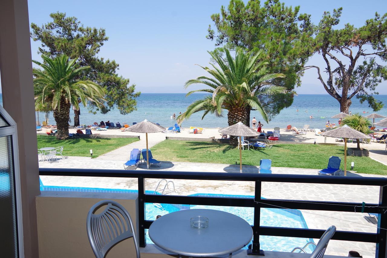 Rachoni Bay Hotel Skala Rachoni  ภายนอก รูปภาพ